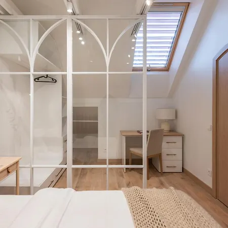 Premium I On The Historic Pilies Street I Self Check-in I Cohost Appartement