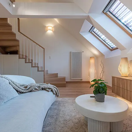 Premium I On The Historic Pilies Street I Self Check-in I Cohost Appartement