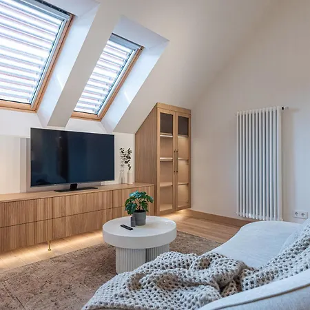 Premium I On The Historic Pilies Street I Self Check-in I Cohost Appartement *