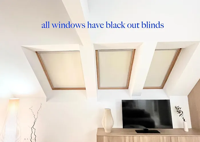 Cohost I Premium I On The Historic Pilies Street I Self Check-in Vilnius