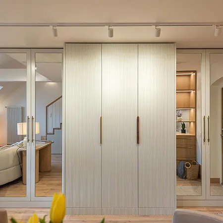 Cohost I Premium Residences I On The Historic Pilies Street I Self Check-in Apartment Vilnius